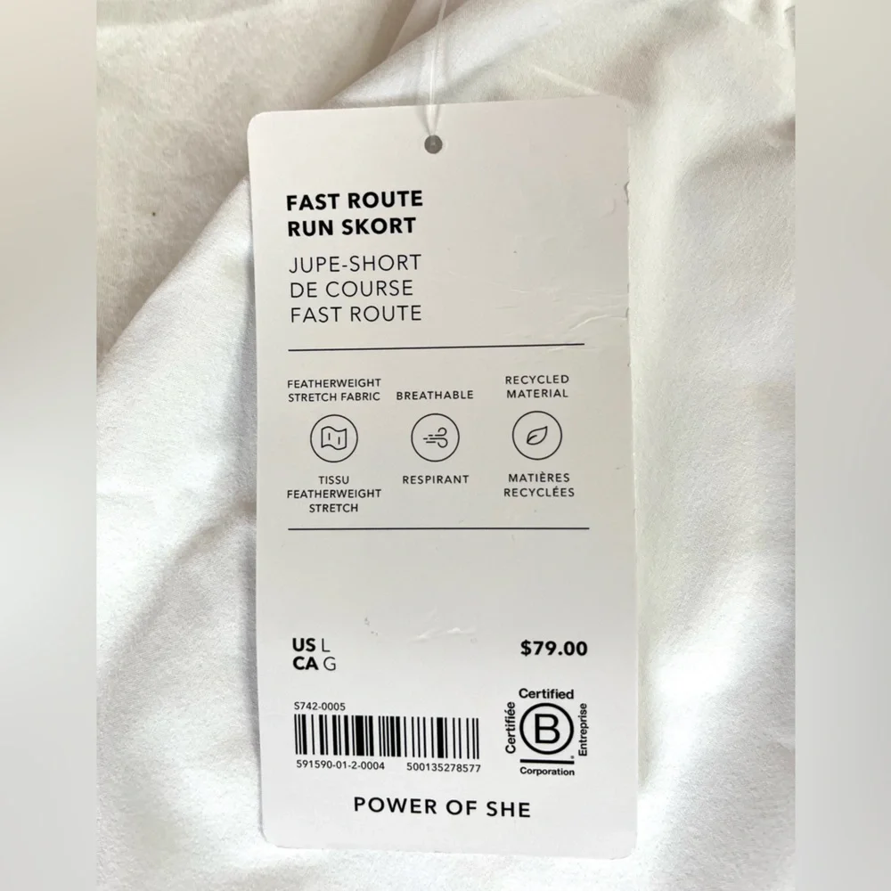 NWT Athleta White Fast Route Run Skort Women’s Size Large Tennis Running